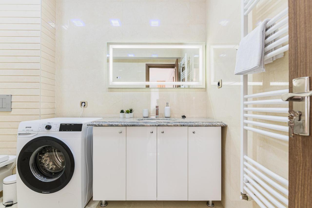 Isaran 2D4E Apartment Braşov Eksteriør bilde